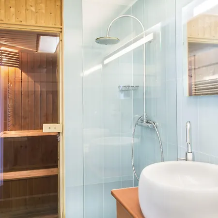 Ξενοδοχείο Echo 3*