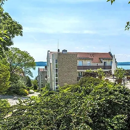 Echo 3* Tihany